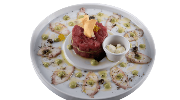 tartar de atun con pulpo