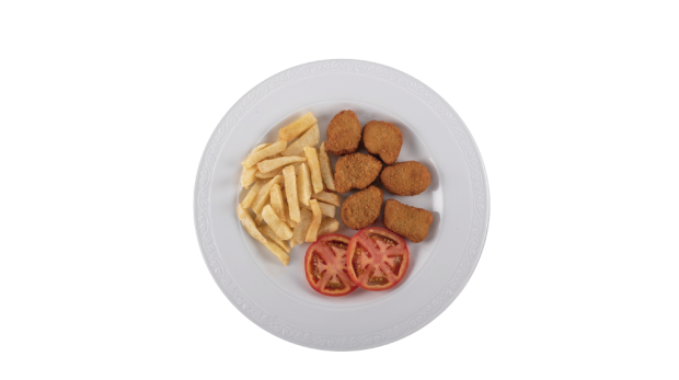 nuggets de pollo con papas fritas